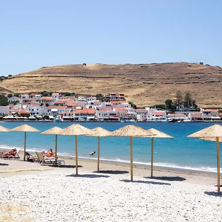 Aparthotel Kea Harbor 1